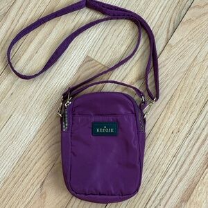 Kedzie crossover Crossbody bag